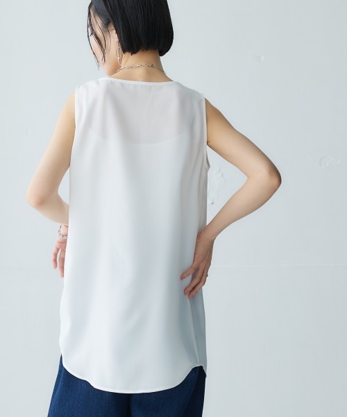 Soiunique（スワユニーク）の「ジョーゼット素材ゆるっとタンクトップ ［Soiunique］（キャミソール・レディース・オフホワイト/ブルー/ブラック/カーキ・M/L/LL）」の12枚目の写真