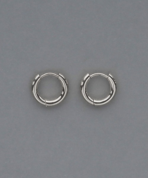 abaskdesign（アバスクデザイン）の「金属アレルギー対応 選べるサイズ シンプルフープステンレスピアス（ピアス（両耳用）・レディース・ゴールド系その他/シルバー系その他/ゴールド/シルバー/ゴールド系その他2/その他/シルバー系その他2・SMALL/X-SMALL/MEDIUM/LARGE）」の9枚目の写真