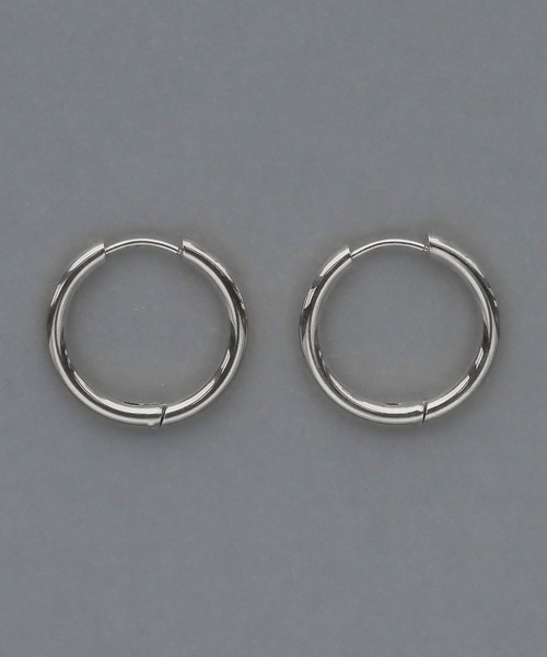 abaskdesign（アバスクデザイン）の「金属アレルギー対応 選べるサイズ シンプルフープステンレスピアス（ピアス（両耳用）・レディース・ゴールド系その他/シルバー系その他/ゴールド/シルバー/ゴールド系その他2/その他/シルバー系その他2・SMALL/X-SMALL/MEDIUM/LARGE）」の13枚目の写真