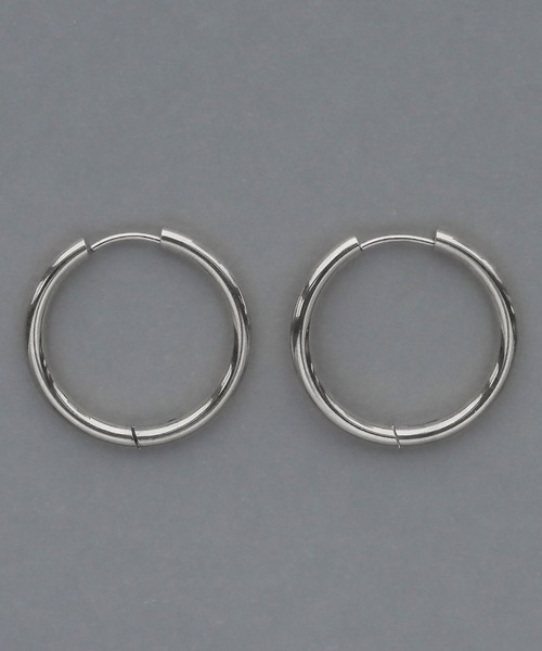 abaskdesign（アバスクデザイン）の「金属アレルギー対応 選べるサイズ シンプルフープステンレスピアス（ピアス（両耳用）・レディース・ゴールド系その他/シルバー系その他/ゴールド/シルバー/ゴールド系その他2/その他/シルバー系その他2・SMALL/X-SMALL/MEDIUM/LARGE）」の15枚目の写真