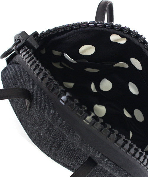 ear PAPILLONNER（イアパピヨネ）の「「kawa-kawa×ear」1189の日限定