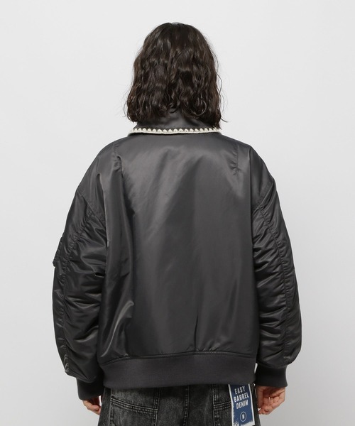 niko and...（ニコアンド）の「ハマグリステッチMA‐1（MA-1・レディース・チャコール/ライトグレー/カーキ・FREE）」の12枚目の写真