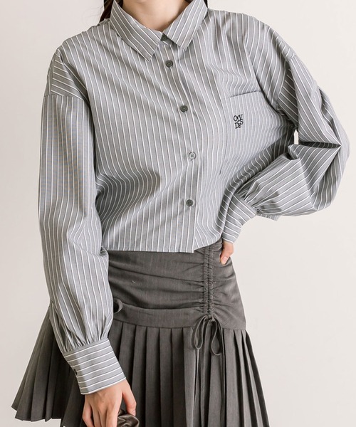 OLIVE des OLIVE(オリーブデオリーブ)の「ドロストクロップドシャツ(シャツ/ブラウス・レディース・オフホワイト/ブルー/グレー・FREE)」の21枚目の写真