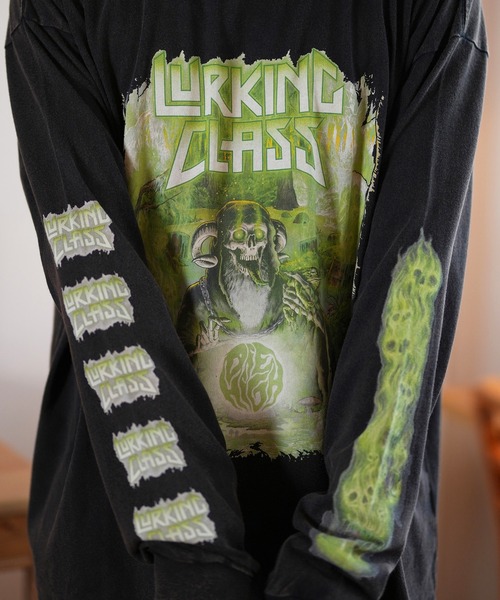 LURKING CLASS（ラーキングクラス）の「【ムラサキスポーツ限定】LURKING CLASS/ラーキングクラス ロンT/長袖Tシャツ フロントプリント ST24FTM04/ST24FTM05/ST24FTM06（Tシャツ/カットソー・メンズ・ブラック系その他2/ブラック系その他3/ブラック系その他・M/L/XL）」の20枚目の写真