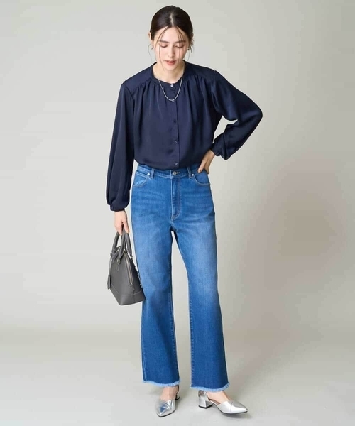 a.v.v（アーヴェヴェ）の「サテンギャザーブラウス（シャツ/ブラウス・レディース・アイボリー/グレー系その他/ミント/ネイビー・40/38/42/36/34）」の17枚目の写真