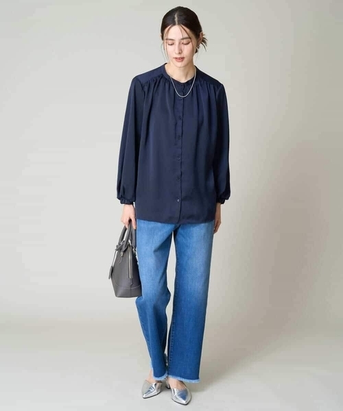 a.v.v（アーヴェヴェ）の「サテンギャザーブラウス（シャツ/ブラウス・レディース・アイボリー/グレー系その他/ミント/ネイビー・40/38/42/36/34）」の21枚目の写真