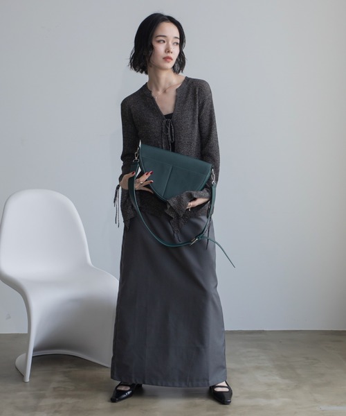 VACANCY(ヴァカンシー)の「トゥキャップストラップミュール(パンプス・レディース・ブラック/ホワイト・LARGE/MEDIUM)」の15枚目の写真