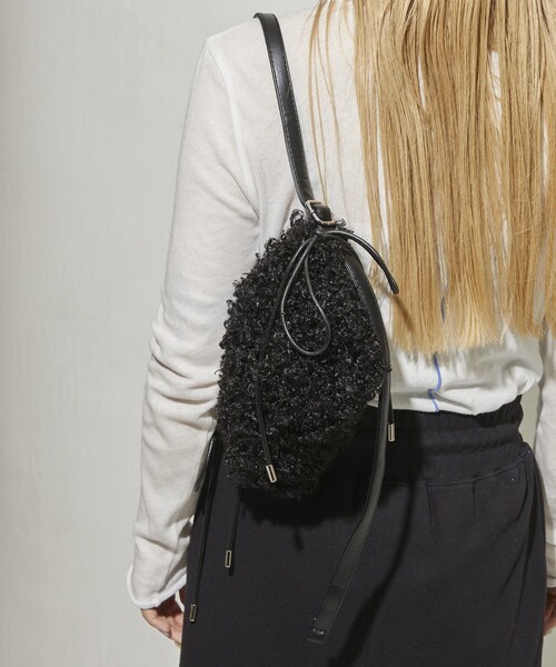 Firsthand（ファーストハンド）の「Firsthand/ファーストハンド エコファーサイドリボンバッグ（ショルダーバッグ・レディース・ブラック/サックスブルー/オフホワイト・ONE SIZE）」の14枚目の写真