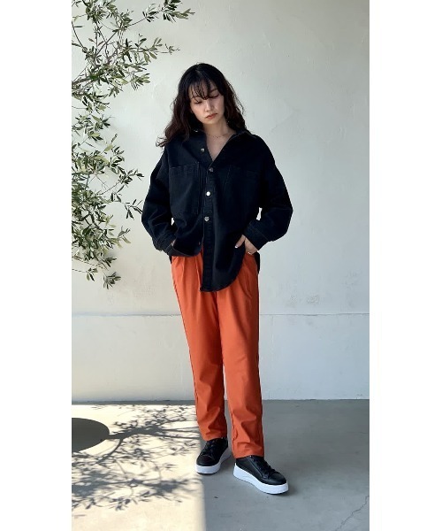 Bou Jeloud（ブージュルード）の「【36-40サイズ展開あり】キレイMeストレッチパンツ（スラックス・レディース・ブラック/グレイッシュベージュ/ブルー/オレンジ/イエロー/グリーン・36/38/40）」の12枚目の写真