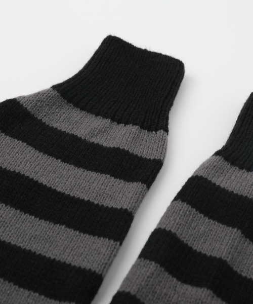 URBAN CHERRY（アーバンチェリー）の「ニットボーダーレッグウォーマー（レッグウォーマー・キッズ・ブラック/ピンク/グレー・FREE）」の7枚目の写真