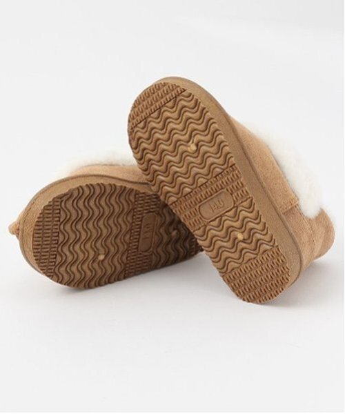 petit main（プティマイン）の「ムートンスリッポン（スリッポン・キッズ・チャコール/ベージュ/キャメル・14cm/15cm/16cm/17cm/18cm）」の21枚目の写真