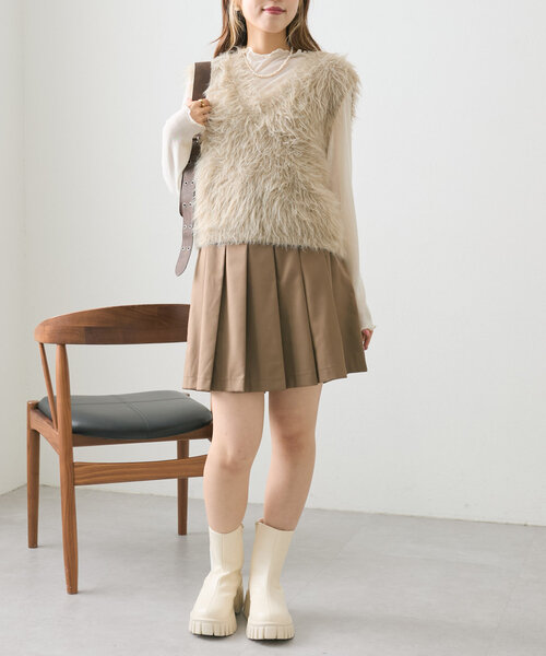 w closet（ダブルクローゼット）の「サイドゴアブーツ（ブーツ・レディース・アイボリー/ブラック・LARGE/MEDIUM）」の7枚目の写真