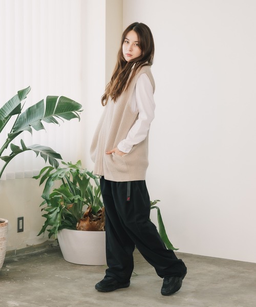 ADAWAS（アダワズ）の「ADAWAS/アダワス ULTRA FINE WOOL ZIP VEST