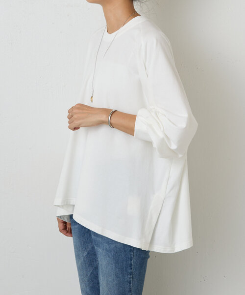 BEARDSLEY(ビアズリー)の「うしろボタンBIGカットソー(Tシャツ/カットソー・レディース・ブラック/ホワイト・FREE)」の8枚目の写真