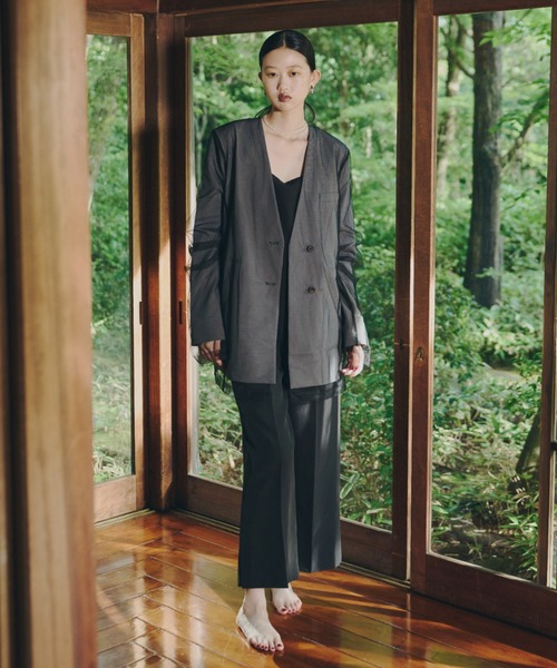 ANDRESD(アンドレスド)の「ボクシーレイヤードチュールジャケット / boxy layered tulle jacket(テーラードジャケット・レディース・チャコール/ベージュ・L/M/S)」の7枚目の写真