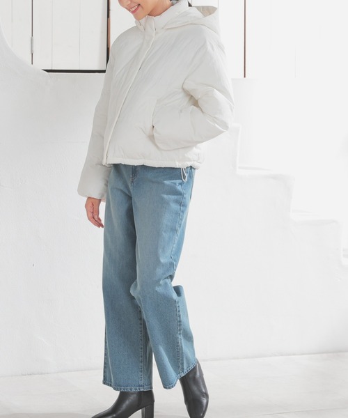 Honeys（ハニーズ）の「【非フッ素撥水加工】ファイバーダウンブルゾン（ダウンジャケット/コート・レディース・ブラック/チャコール/ベージュ/ホワイト/ピンク・S/M/L/LL）」の15枚目の写真