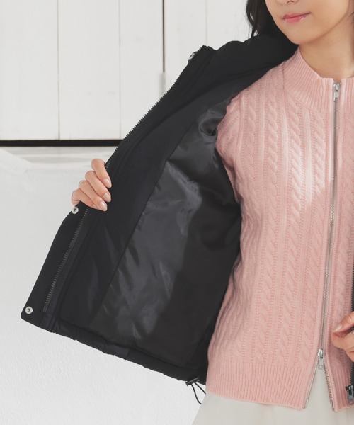 Honeys（ハニーズ）の「【非フッ素撥水加工】ファイバーダウンブルゾン（ダウンジャケット/コート・レディース・ブラック/チャコール/ベージュ/ホワイト/ピンク・S/M/L/LL）」の21枚目の写真