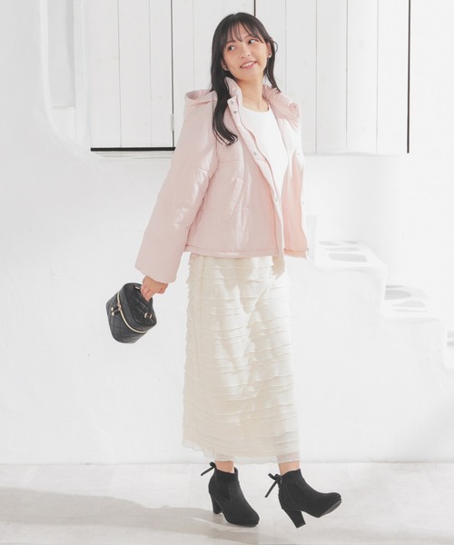 Honeys（ハニーズ）の「【非フッ素撥水加工】ファイバーダウンブルゾン（ダウンジャケット/コート・レディース・ブラック/チャコール/ベージュ/ホワイト/ピンク・S/M/L/LL）」の22枚目の写真