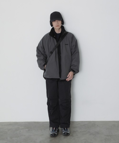 meltum(メルタム)の「EAR FLAP CAP(キャップ・メンズ・ネイビー/ブラック・FREE)」の4枚目の写真