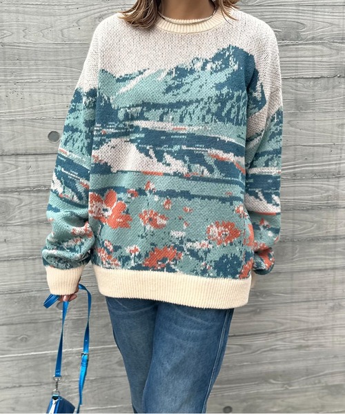 mi via loca（ミヴィアロカ）の「Vintageライク ダブルジャガード ランドスケープ柄ニット（ニット/セーター・レディース・ネイビー/アイボリー・FREE）」の5枚目の写真