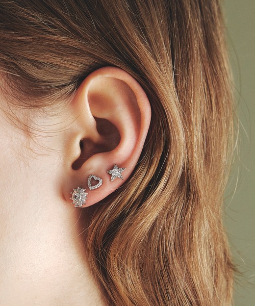 les bonbon(ルボンボン)の「【les bon bon】princess flower pierce BOB600(ピアス(両耳用)・レディース・シルバー・FREE)」の1枚目の写真