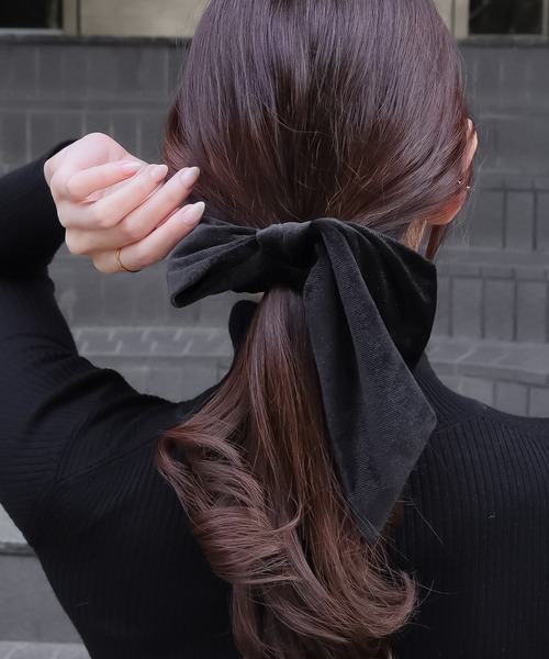 blackdia ocean(ブラックダイヤオーシャン)の「blackdia ocean ベロアリボンシュシュ(シュシュ・レディース・ブラック系/ブラウン系/レッド系/ネイビー系/ブラック/ブラウン/グリーン系/グレイッシュベージュ/グレー/ベージュ・FREE)」の17枚目の写真