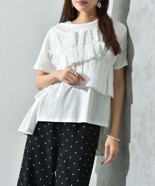 INTERPLANET（インタープラネット）の「ＴＣブロードアシメフリルＴシャツ（Tシャツ/カットソー・レディース・オフホワイト/ブラック・FREE）」の2枚目の写真