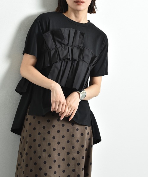 INTERPLANET（インタープラネット）の「ＴＣブロードアシメフリルＴシャツ（Tシャツ/カットソー・レディース・オフホワイト/ブラック・FREE）」の11枚目の写真