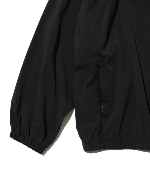 UMBRO（アンブロ）の「Rainbow Disco Club × UMBRO / Track Jacket
