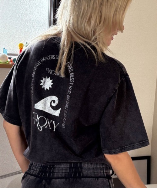 VACANCES TEE /ロキシーバックプリントクロップド丈Tシャツ（Tシャツ/カットソー）｜ROXY（ロキシー）
