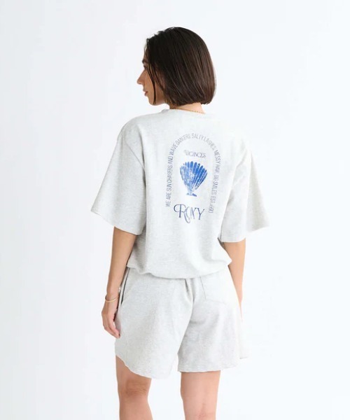 ROXY(ロキシー)の「VACANCES TEE /ロキシーバックプリントクロップド丈Tシャツ(Tシャツ/カットソー・レディース・ピンク/ブラック/グレー・MEDIUM/SMALL/LARGE)」の21枚目の写真