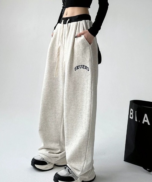 SHEENA（シーナ）の「バイカラーウエストスウェットパンツ（スウェットパンツ・レディース・ライトグレー/ブラック・M）」の7枚目の写真
