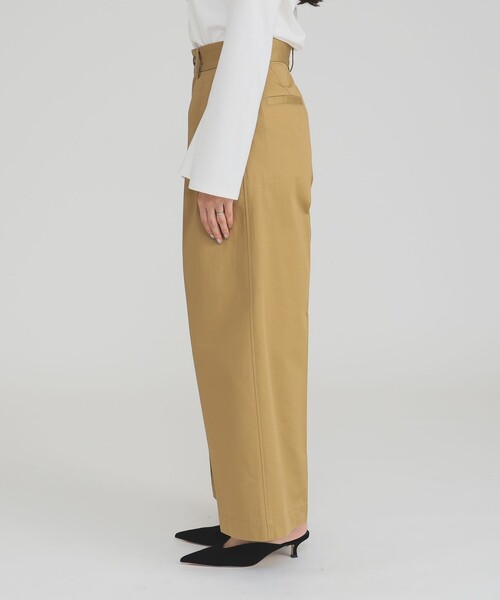 Demi-Luxe BEAMS(デミルクス ビームス)の「コンパクト チノ ワイドパンツ(チノパンツ・レディース・ホワイト系その他5/ベージュ・36/38)」の7枚目の写真