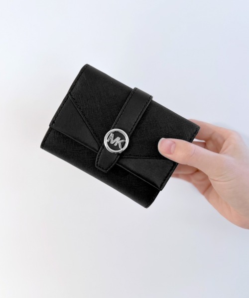 MICHAEL KORS（マイケルコース）の「GREENWICH エンベロープ トライフォールド ウォレット ミディアム（財布・レディース・ブラック・FREE）」の9枚目の写真