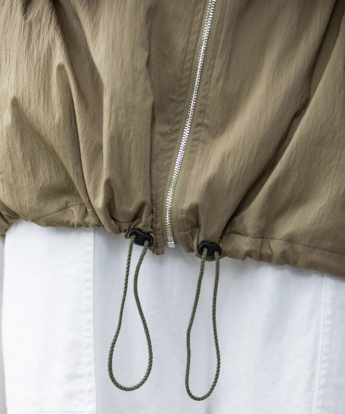 Munich（ミューニック）の「コットンナイロンタイプライタースリーブレスジップブルゾン（ブルゾン・レディース・カーキ/ブラック/キャメル/ホワイト・FREE）」の9枚目の写真