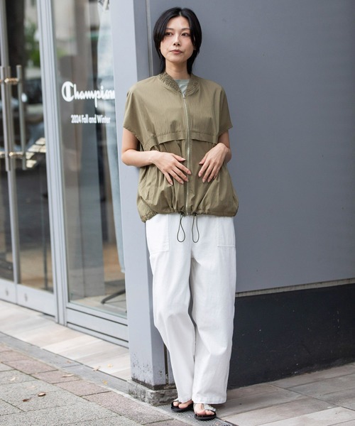 Munich（ミューニック）の「コットンナイロンタイプライタースリーブレスジップブルゾン（ブルゾン・レディース・カーキ/ブラック/キャメル/ホワイト・FREE）」の12枚目の写真