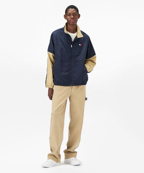 tommy jeans（トミー ジーンズ）の「ライトウェイトウィンドブレーカー（ナイロンジャケット・メンズ・ホワイト/ネイビー・LARGE/SMALL/X-LARGE/MEDIUM）」の10枚目の写真
