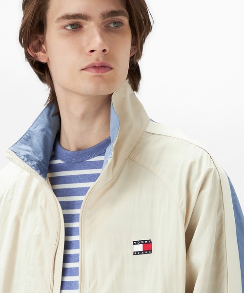 tommy jeans（トミー ジーンズ）の「ライトウェイトウィンドブレーカー（ナイロンジャケット・メンズ・ホワイト/ネイビー・LARGE/SMALL/X-LARGE/MEDIUM）」の11枚目の写真