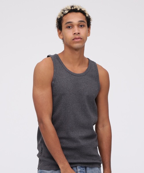 AVIREX（アヴィレックス）の「《DAILY/デイリー》RIB TANK TOP / デイリーウェア リブ タンクトップ / AVIREX / アヴィレックス（Tシャツ/カットソー・メンズ・ホワイト/グレー/オリーブ/ブラック/チャコール/ロイヤルブルー・LARGE/MEDIUM/SMALL/X-LARGE）」の4枚目の写真