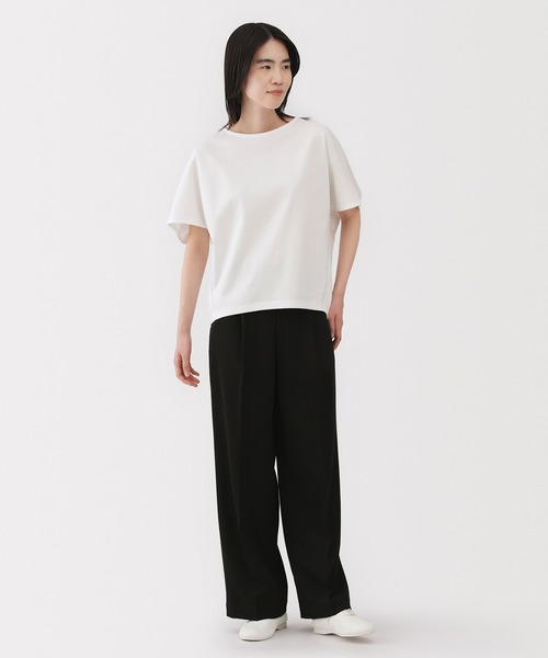 無印良品(ムジルシリョウヒン)の「婦人 涼感UVカットドルマンスリーブTシャツ(Tシャツ/カットソー・レディース・ホワイト/ラベンダー/ブラック/チャコールグレー・S/M/L/XL)」の12枚目の写真