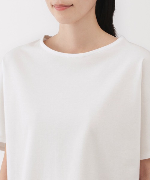 無印良品(ムジルシリョウヒン)の「婦人 涼感UVカットドルマンスリーブTシャツ(Tシャツ/カットソー・レディース・ホワイト/ラベンダー/ブラック/チャコールグレー・S/M/L/XL)」の9枚目の写真
