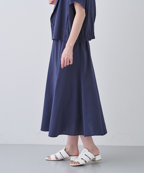 INDIVI（インディヴィ）の「【通気性◎撥水／接触冷感／UVケア】ナローフレアスカート（スカート・レディース・オレンジ/ダークブラウン/オフホワイト/ネイビー系5・05/13/15 /36/38/40/03/19）」の19枚目の写真