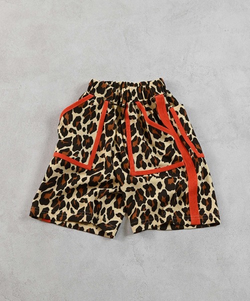 CFIERCE カラフル動物柄ショートパンツ MARKEY'S（マーキーズ）の「総柄ミニ裏毛ショートパンツ（その他パンツ