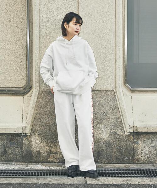 URBAN RESEARCH（アーバンリサーチ）の「551蓬莱×UR SWEAT PANTS