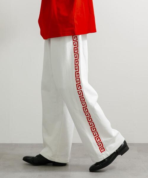 URBAN RESEARCH（アーバンリサーチ）の「551蓬莱×UR　SWEAT PANTS（その他パンツ・メンズ・ブラック/グレー系その他/オフホワイト・LARGE/MEDIUM）」の18枚目の写真