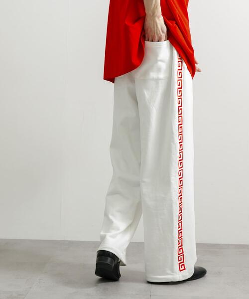 URBAN RESEARCH（アーバンリサーチ）の「551蓬莱×UR　SWEAT PANTS（その他パンツ・メンズ・ブラック/グレー系その他/オフホワイト・LARGE/MEDIUM）」の19枚目の写真