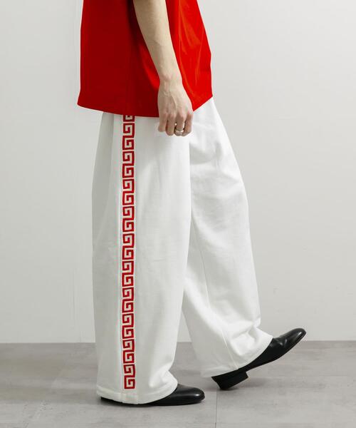 URBAN RESEARCH（アーバンリサーチ）の「551蓬莱×UR SWEAT PANTS