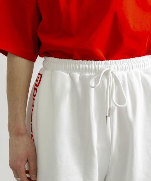 URBAN RESEARCH(アーバンリサーチ)の「551蓬莱×UR SWEAT PANTS(その他パンツ・メンズ・ブラック/グレー系その他/オフホワイト・LARGE/MEDIUM)」の15枚目の写真