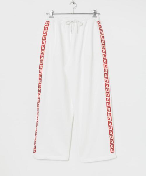 URBAN RESEARCH(アーバンリサーチ)の「551蓬莱×UR SWEAT PANTS(その他パンツ・メンズ・ブラック/グレー系その他/オフホワイト・LARGE/MEDIUM)」の18枚目の写真