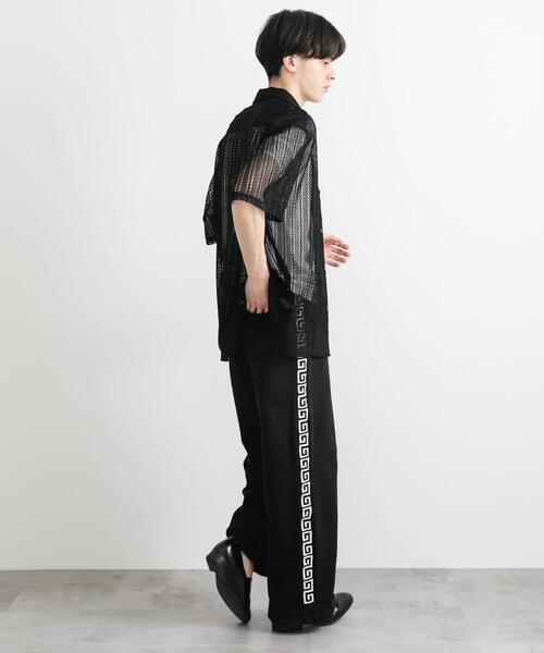 URBAN RESEARCH(アーバンリサーチ)の「551蓬莱×UR SWEAT PANTS(その他パンツ・メンズ・ブラック/グレー系その他/オフホワイト・LARGE/MEDIUM)」の4枚目の写真